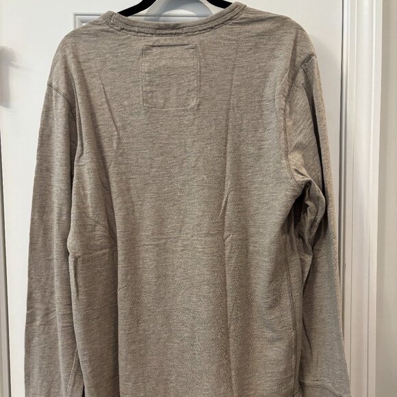 American Eagle Gray/Taupe Long Sleeved Shirt (L) Large - Picture 2 of 3